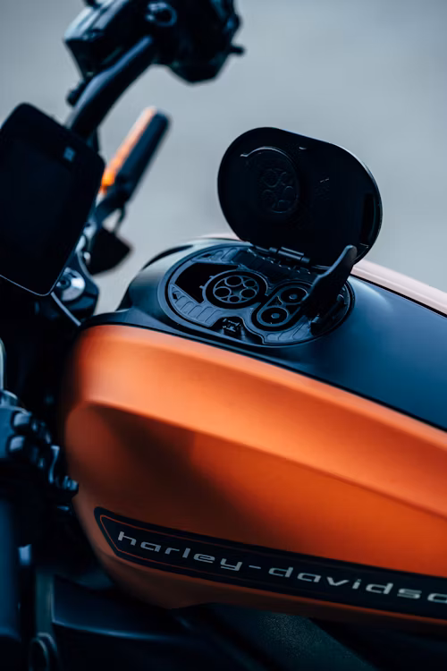 Hero Motor 2